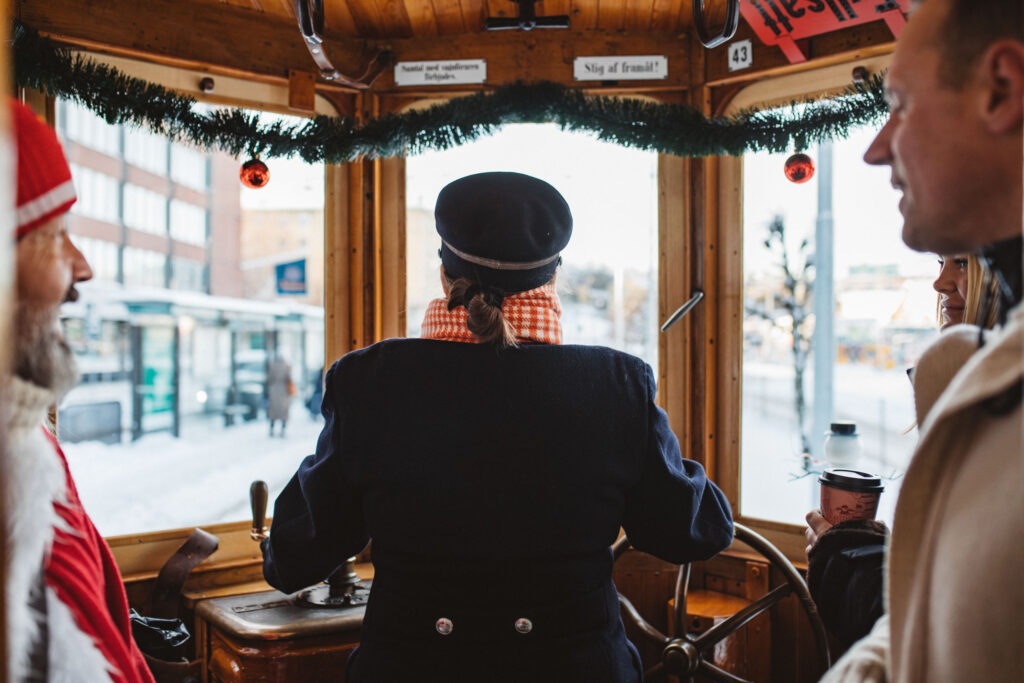 Julklappsvagnen ringlinjen Göteborgs Stadsmission